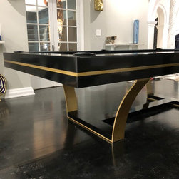 Black/Gold Elite Luxury Pool Table - Game Tables