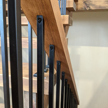 Plain 1/2" Solid Square Shaft Baluster combined with Modern Shoes - Black.