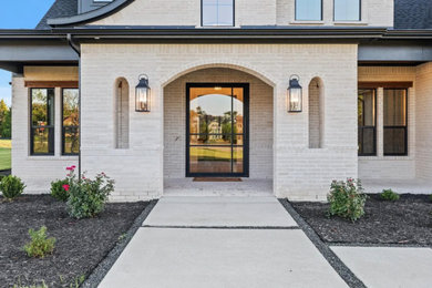 Inspiration for an exterior home remodel in Dallas
