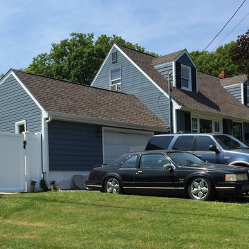 Copiague Siding - Harbor Blue Shakes