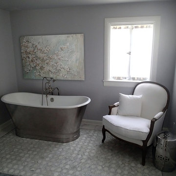 Traditional Master Bathroom