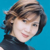 Mona Aborot's photo