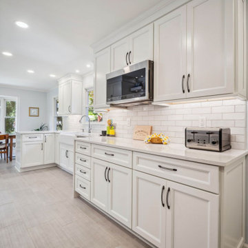 Upper Arlington Kitchen 22035