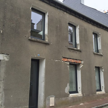 Ravalement de façades à Granville (50400).