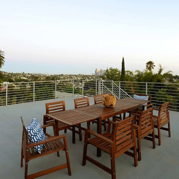 Patio Dining on Rooftop Deck in Silverlake