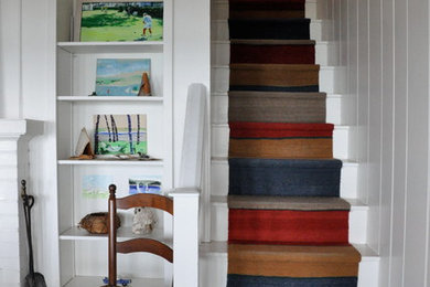 Staircase - rustic staircase idea in Chicago