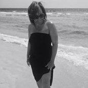 Tonya Walker's photo