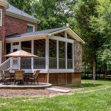Screened in porch