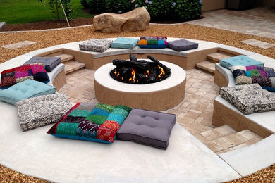Elegant patio photo in Jacksonville