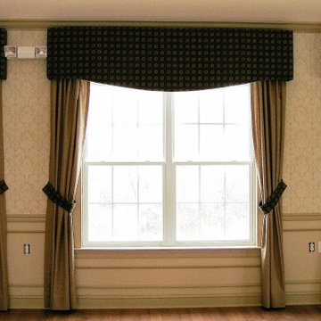 Richmond Cornice Boxes