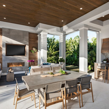 Tropical Resort Style Oasis