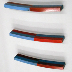 Checkered Curved Shelves - Products