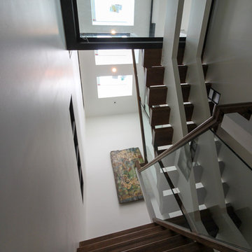Project #68 | Ultra-Modern Staircase with Glass Landings