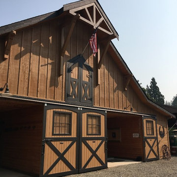 Christel Haven Equestrian Center-Horse Barn