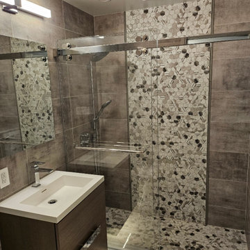 Accent Wall Bathrooms