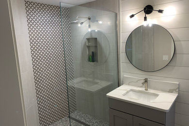 Example of a bathroom design in Grand Rapids