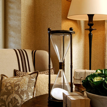 Neutral Sophistication with a Hint of Blue
