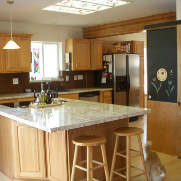 Colonial Cream 18x26 Granite Mini-Slab Kitchen Counter Remodel