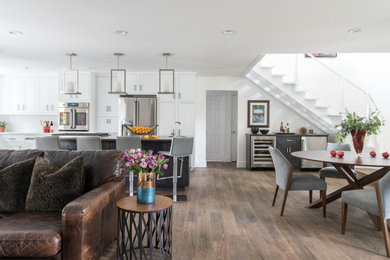 Inspiration for a transitional kitchen remodel in Dallas