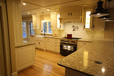 Inspiration for a timeless kitchen remodel in Boston