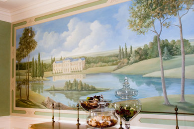 Example of a classic dining room design in New York