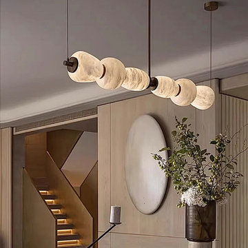 Quiet Luxury Living Room Concept – Natural Alabaster Linear Chandelier