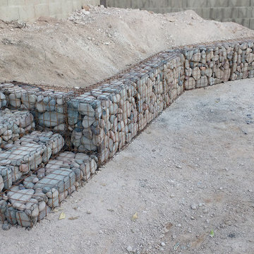 Gabion retaining walls for gardens, with stairs