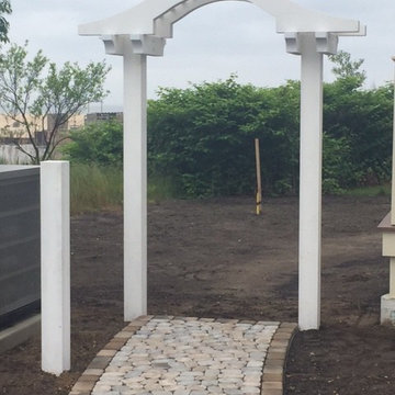 Garden arbor