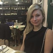 Joanna Faris's photo