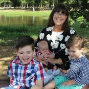 Debbie Kraychir's photo