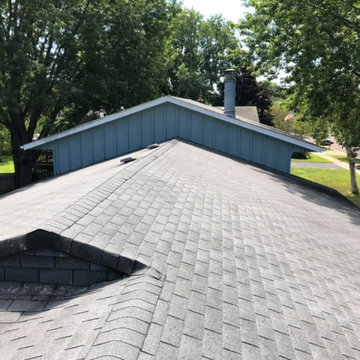 CertainTeed Landmark Driftwood shingles installed
