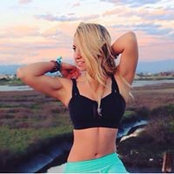 Jacquelyn Umofs foto