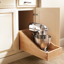 Kitchen/STORAGE