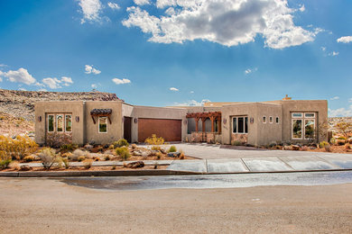 Home design - southwestern home design idea in Salt Lake City