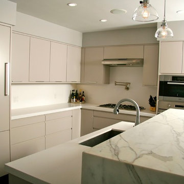 Custom Modern Cabinets