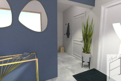 Aménagement d'une entrée contemporaine de taille moyenne avec un couloir, un mur bleu, un sol en carrelage de céramique, une porte simple, une porte blanche, un sol gris et du papier peint.