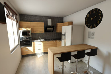 Foto de cocina minimalista pequeña con fregadero de un seno, puertas de armario de madera clara, encimera de mármol, salpicadero negro, salpicadero de azulejos de cerámica, electrodomésticos blancos, suelo laminado, suelo gris y encimeras negras