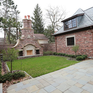 Isles Manor