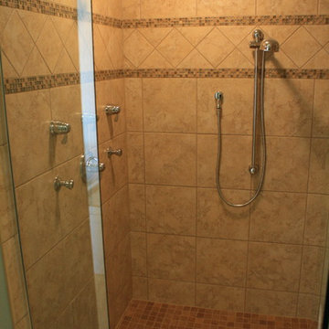 Lancia Homes Master Bath