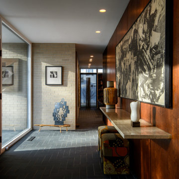 Lake Avenue Residence