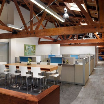 BLANKSPACES Los Angeles: WorkBar, WorkStations