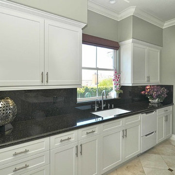 Kitchen: Shaker Sarasota Chalk White Silk