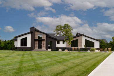 Minimal Contemporary Fishers, IN