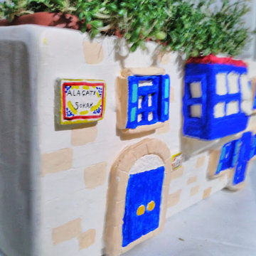 terracotta pots and outdoor plaster ornated planters