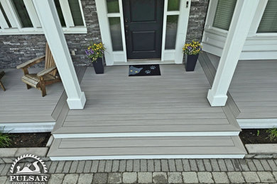 Porch photo in Vancouver