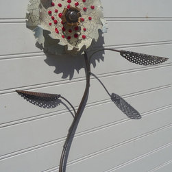Saw Blade Flowers - Home Decor