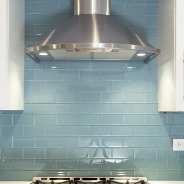 Skokie Kitchen & Banquette Renovation