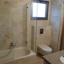 drew lindsay bathroom
