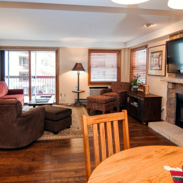 Slope Side Condo - Torian Plum