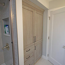 Old Bathroom Hallway